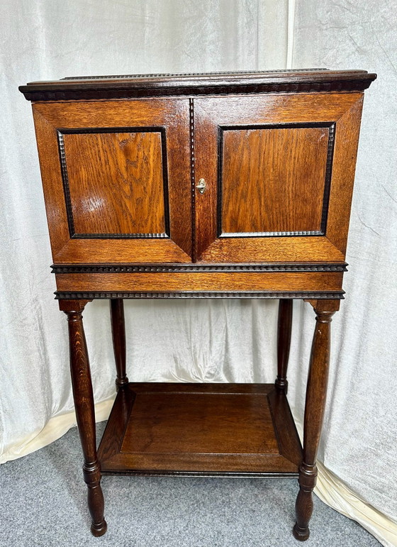 Antico mobile portaposate danese, Rovere, XX secolo, Armadi contenitori, Legno, Marrone (foto 15 di 15)