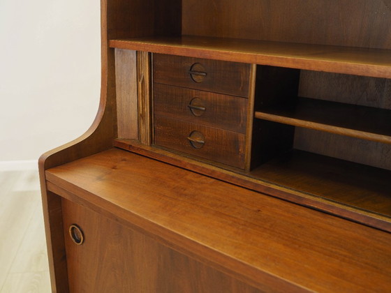 Image 1 of Libreria in noce, design danese, anni '70, designer: Johannes Sorth