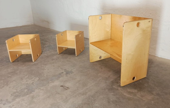 Image 1 of Conjunto Montessori de mesa y sillas de madera para niños