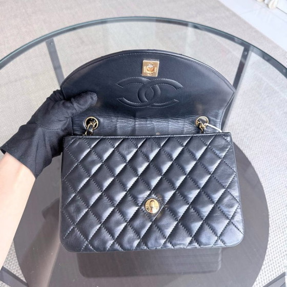 Image 1 of Chanel Medium Flap Vintage - Quilted Lambskin Black Gold Hardware Series 1