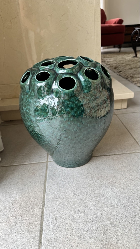 2 Designer Vases – Ceramic (photo 5 of 5)