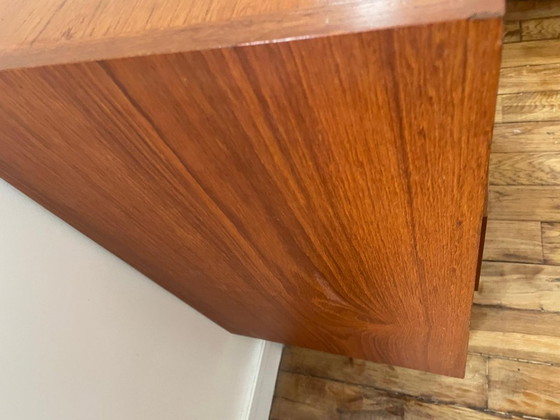 Image 1 of Vintage Scandinavische teakhouten ladekast met 4 laden