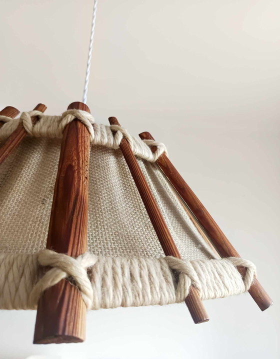 Image 1 of Lámpara colgante escandinava de cuerda y madera, 1970