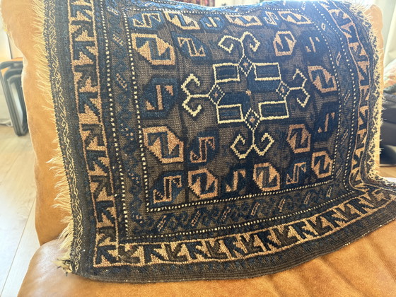 Image 1 of Antikes kaukasisches Textilobjekt (ca. 1900–1930), handgeknüpft | Wolle auf Wolle | 68 × 63 cm