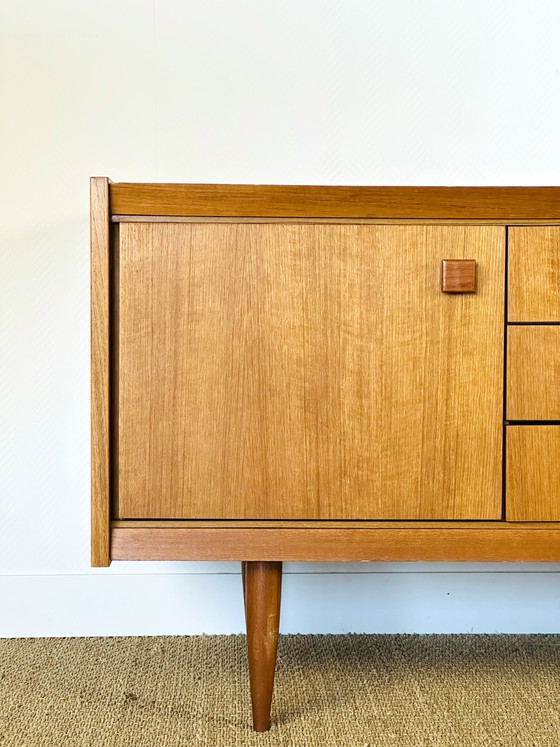 Image 1 of Scandinavisch dressoir van teakhout, 1960