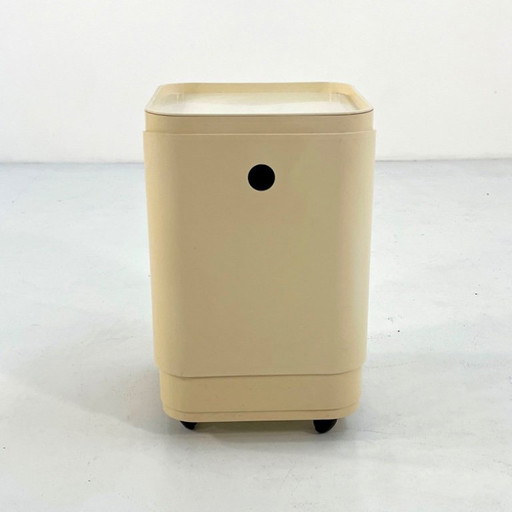 White Laundry Bin by Anna Castelli for Kartell, 1970s