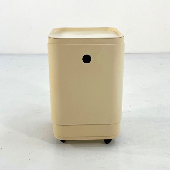 Image 1 of White Laundry Bin by Anna Castelli for Kartell, 1970s