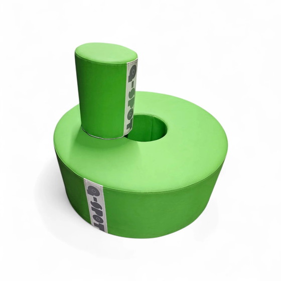 Q-SPOT Piccolo Sgabello Donut / Vinile facile da pulire / Base in polieter – Sgabelli (photo 9 of 9)