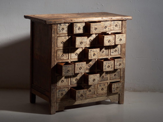 Ancienne armoire d'apothicaire chinoise – Chine, circa 1910 – Commodes (photo 2 of 40)