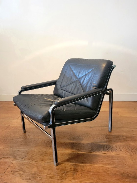 Image 1 of Mid Century Modern armchair by André Vandenbeuck for Strässle 1960