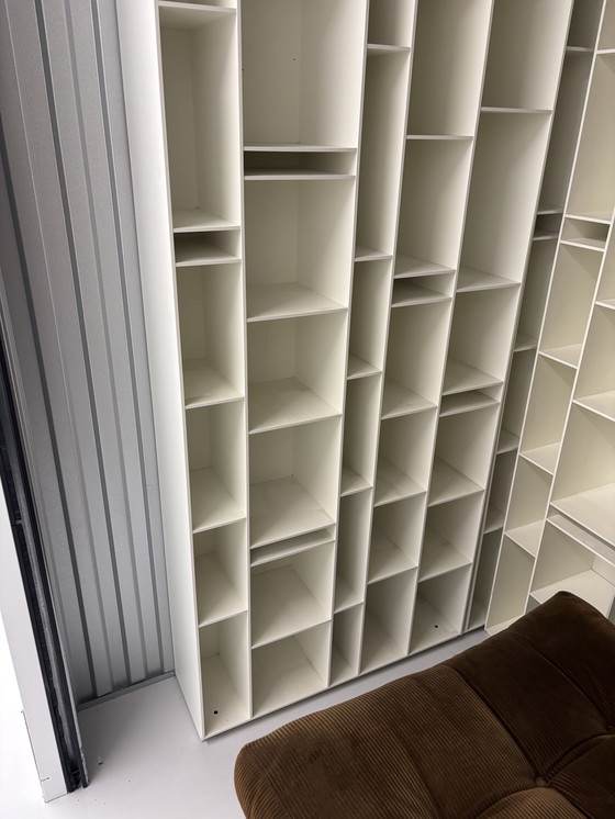 Image 1 of Mdf Italia random