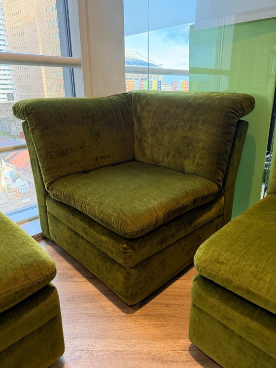 Image 1 of Divano modulare vintage in velluto verde muschio