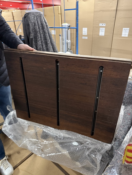 Image 1 of Wengé Houten Sidetable, Op Dun Stalen Frame