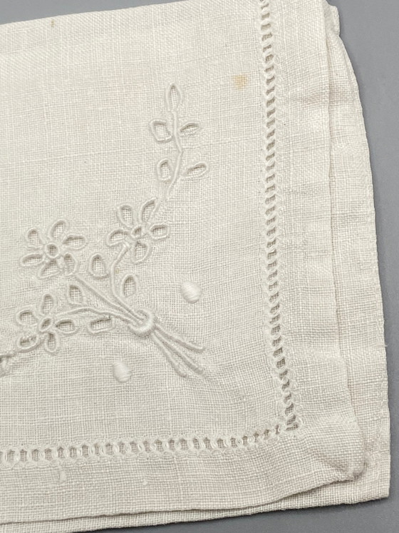 Porte-serviettes ancien brodé « Anne » – linge de trousseau vers 1900 – Objets déco, Textile, Cotton (photo 3 of 7)