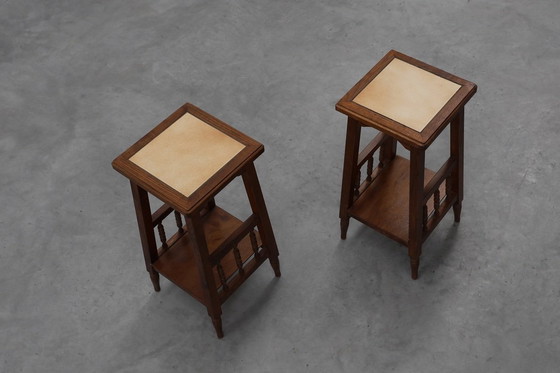 Image 1 of  Pareja de mesas auxiliares rústicas de madera del siglo XX con tapa de cerámica, Francia