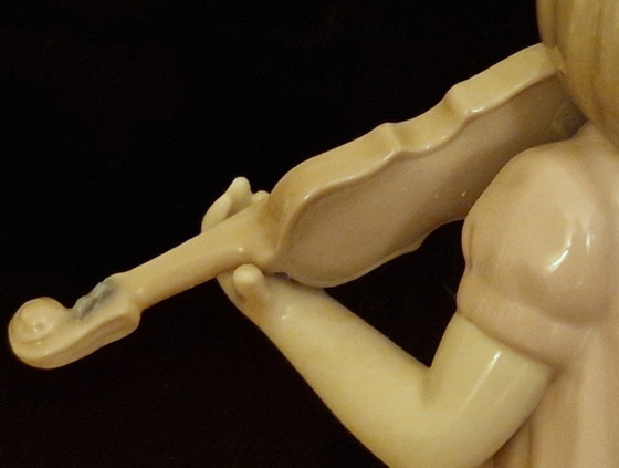 Image 1 of Statua in porcellana LLadro - Ragazza con violino