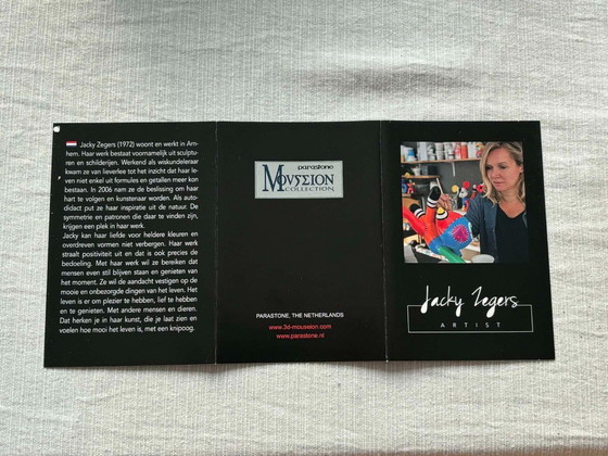 Image 1 of Éléphant Dali SD04