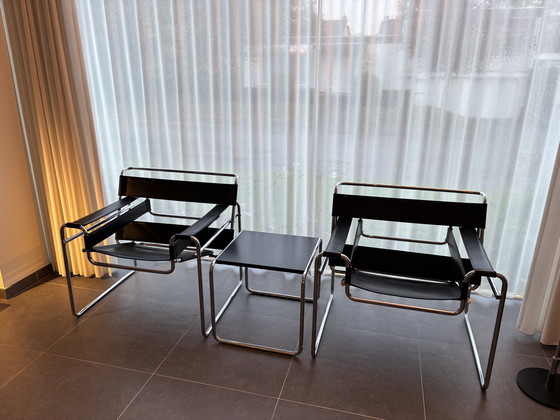 Image 1 of Deux belles chaises vintage Wassily de Marcel Breuer