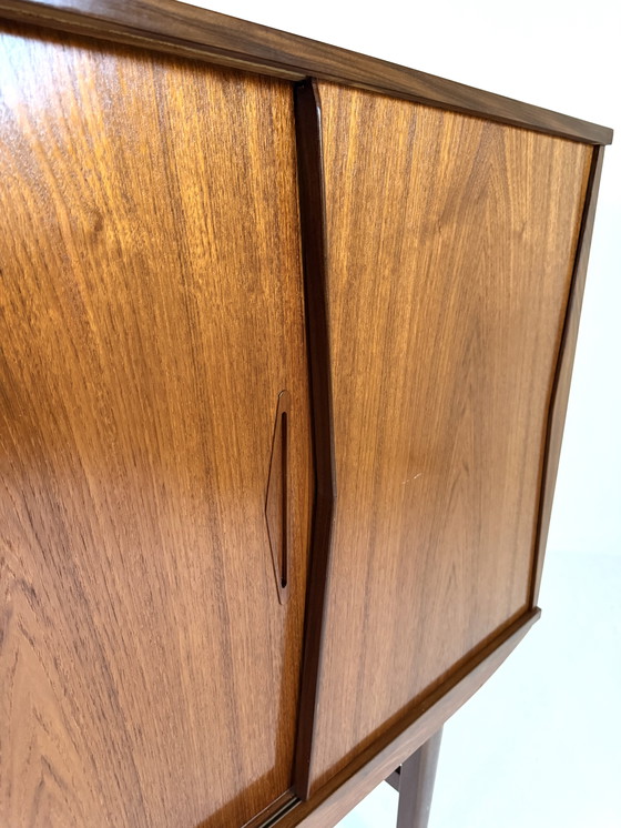 Image 1 of Credenza alta vintage in teak, Danimarca anni '60