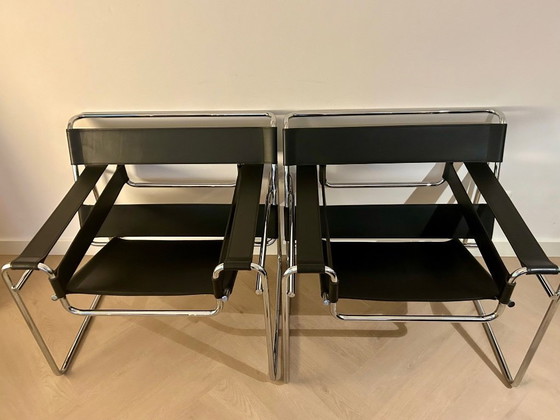 Image 1 of 2x Knoll Wassily sillones de cuero negro de Marcel Breuer