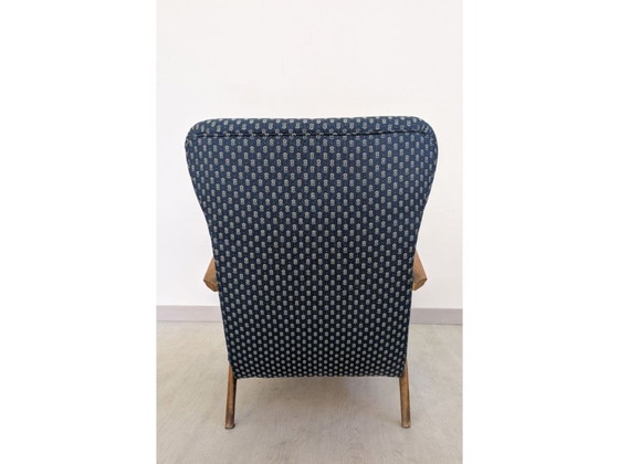 Image 1 of Art Deco fauteuil in blauwe bloemenstof (jaren 30)