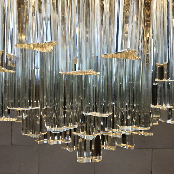 Image 1 of Vintage Itiliaanse kristallen kroonluchter Venini Triedi Murano. (60s) tapered crystal chandelier Italian design