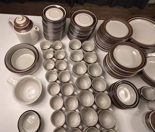 Arabia Karelia tableware hand-painted approx. 170 pieces