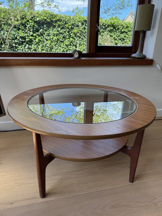 Image 1 of Round designer coffee table brand Schreiber