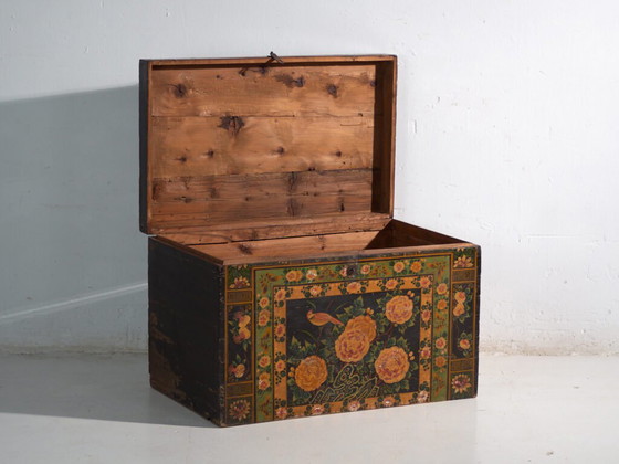 Antique painted trunk in pine wood – China, circa 1900 – Storage cabinet, Iron (photo 21 of 40)