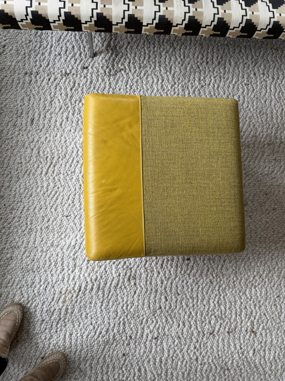 Montèl Poggiapiedi e pouf – pelle gialla & tessuto – base cromata – Montel, Leather, Textile (photo 3 of 5)