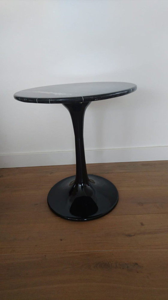 Image 1 of Beistelltisch Tulpe