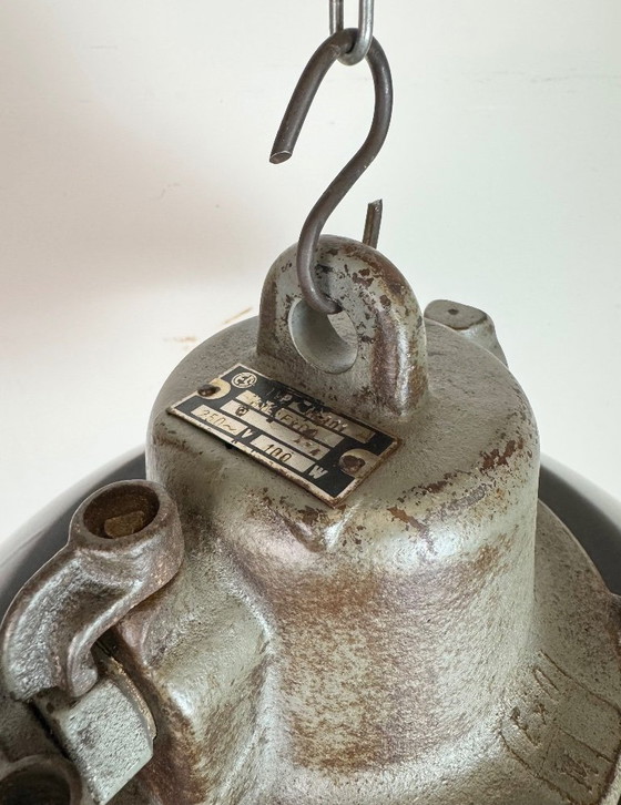 Image 1 of Lampada a sospensione industriale a gabbia in ghisa e smalto nero, anni '60