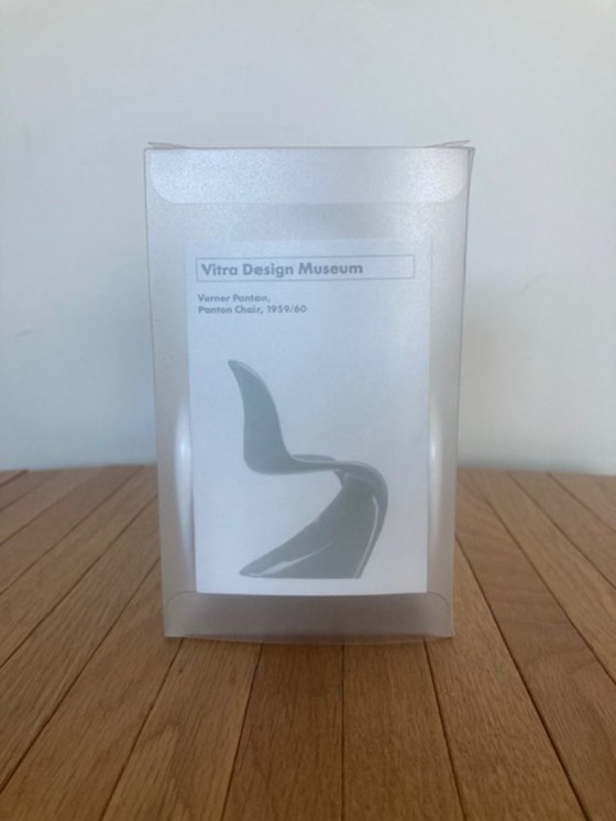 Image 1 of miniature Panton Chair (1/:16 - white)