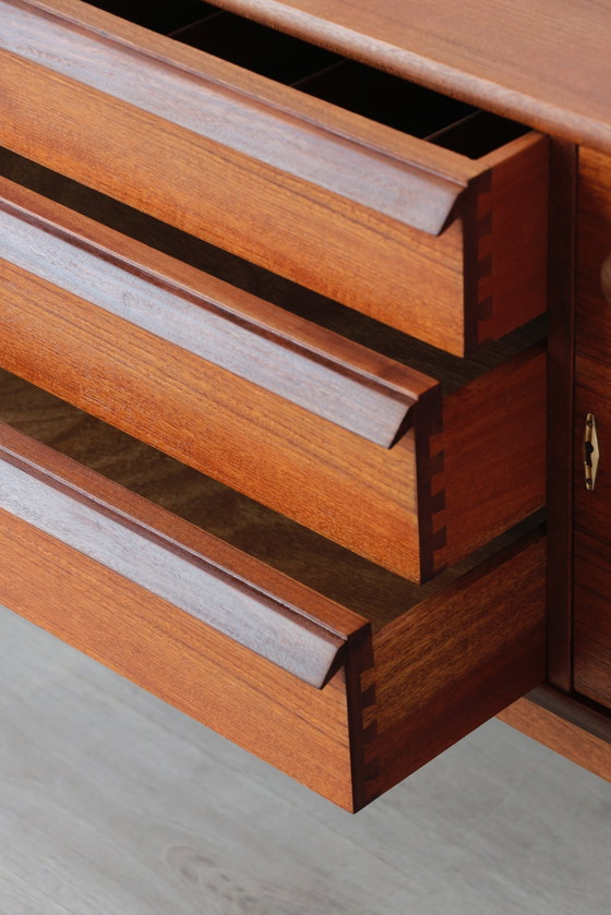 Image 1 of Da Silva" vintage sideboard - Younger