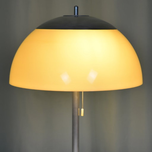 double lamp mushroom table light