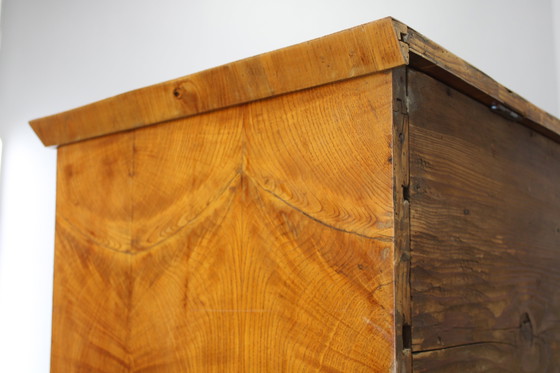 Image 1 of Mobile antico con zona scrittura, finitura noce, anni '30, Cecoslovacchia