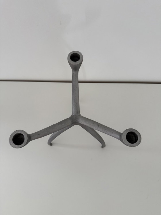 "Spider" tripod candlestick, space age Starck Eames 80s design – Table accessories, Aluminium (photo 3 of 13)