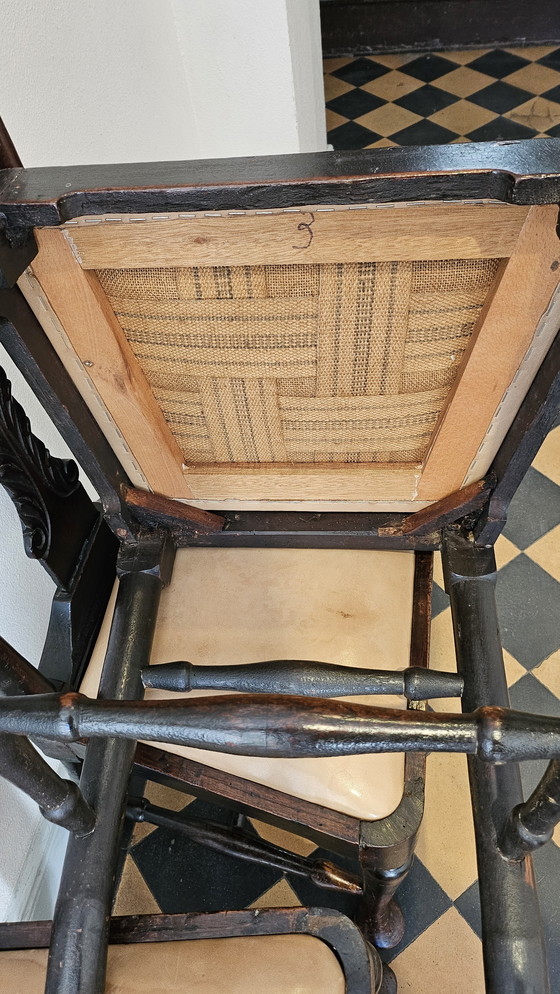 Image 1 of 4er Set seltene antike geschnitzte Eichen Esszimmerstühle Stühle