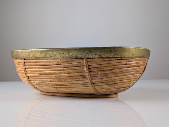 Italian Mid-Century Rattan and Brass Oval Centerpiece Bowl, 1970s (photo 6 of 11)