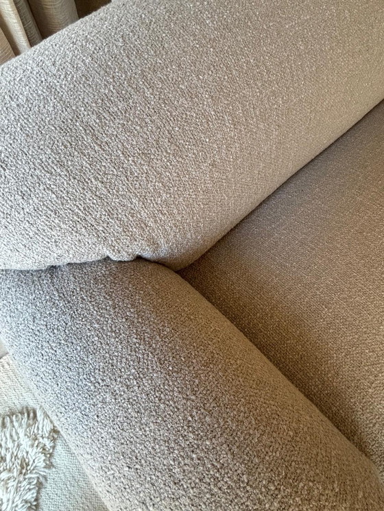 Image 1 of Tacchini Bank Sesann