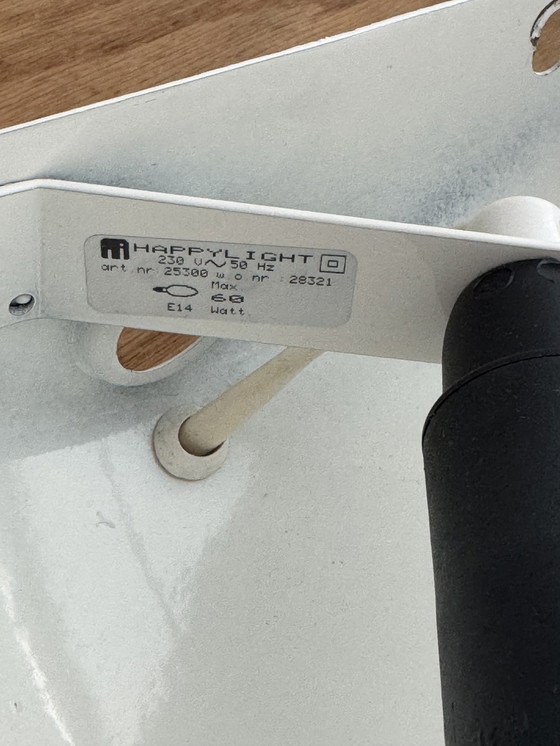 Image 1 of Applique vintage en métal en forme de coquillage