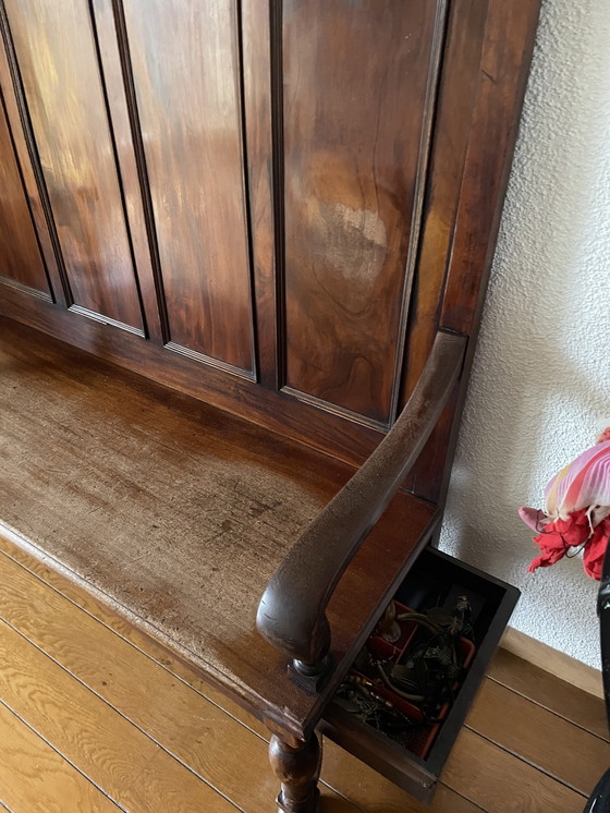 Image 1 of Antieke Hal/Kerkbankje Mahoniehout