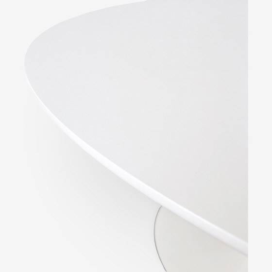 Image 1 of Original Knoll International Design dining table Eero Saarinen white