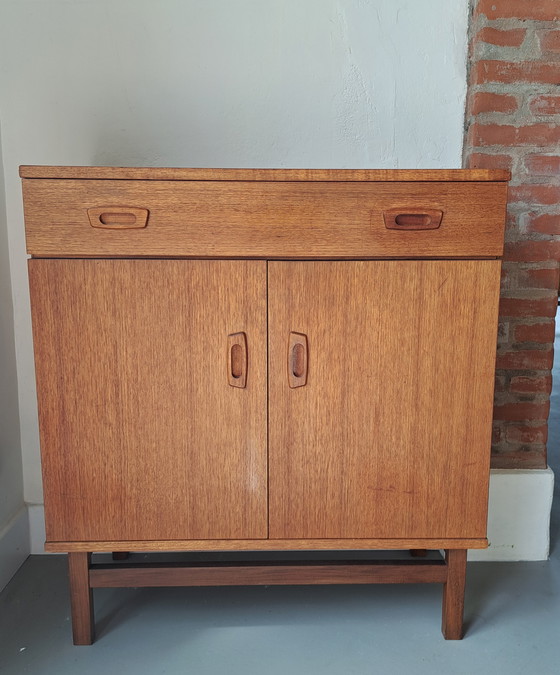 Image 1 of Vintage sideboard