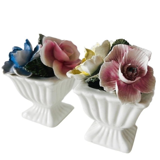 Juego de figuritas de ramo de flores vintage de porcelana fina Royal Thorley, década de 1980