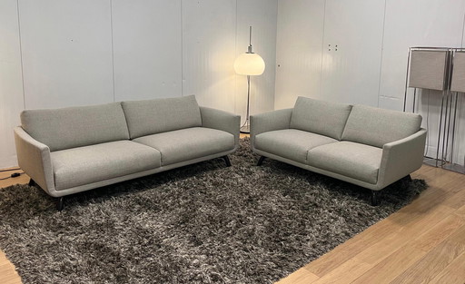 NUEVO ESTADO Conjunto - 2x Diseño en Stock Byen Gris Claro