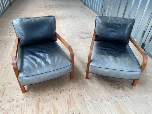 2 poltrone Linteloo Dario in pelle nera