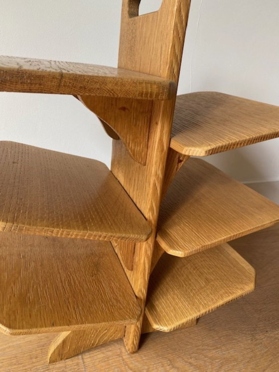 Image 1 of Bibliothèque brutaliste en chêne du milieu du siècle