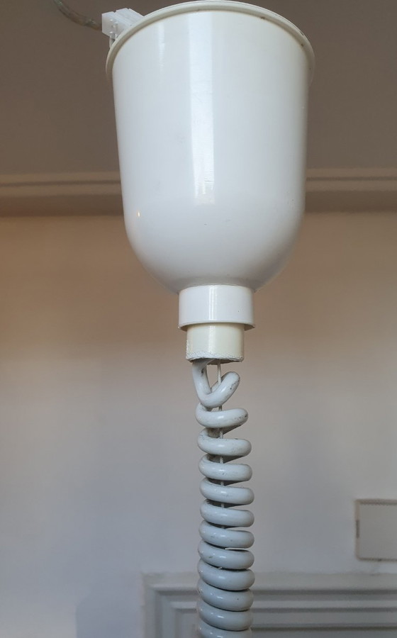 Image 1 of Lampada a sospensione vintage in metallo bianco con interruttore a cordicella