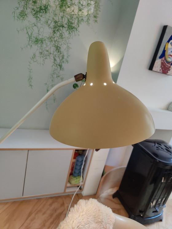 Image 1 of Lámpara de pie Tivoli de Floris Fiedeldij para Artimeta con pantalla amarilla, década de 1950.